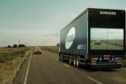 Samsung Invents A Screen On The Back Of Trucks To Show The Road Ahead